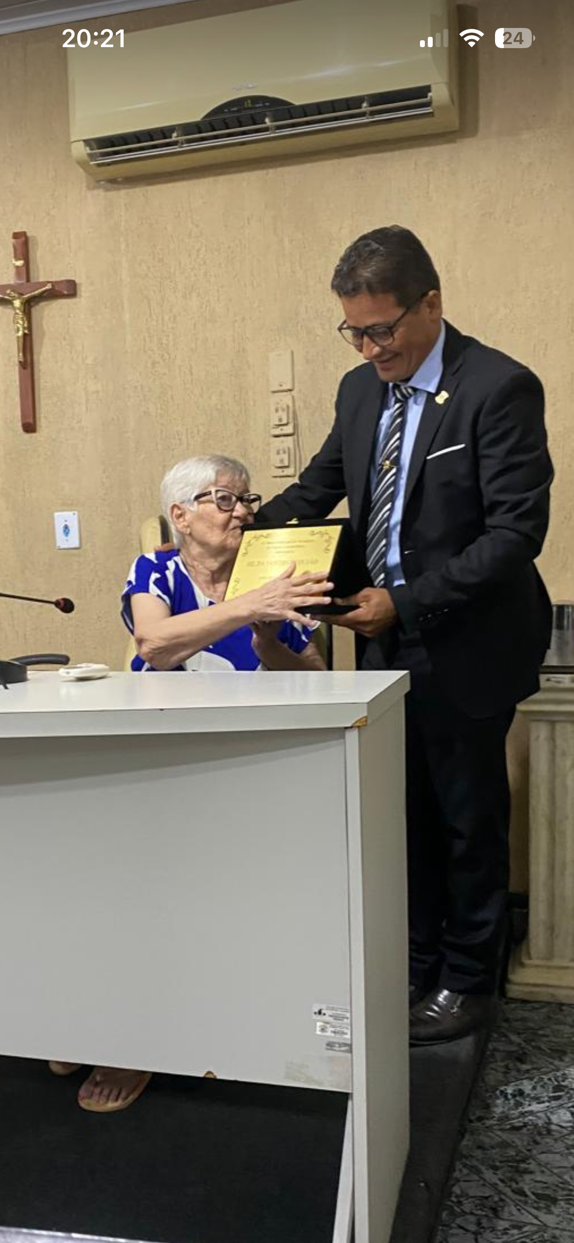 Hilda Santos Requião é homenageada em sessão especial da Câmara de Miguel Calmon